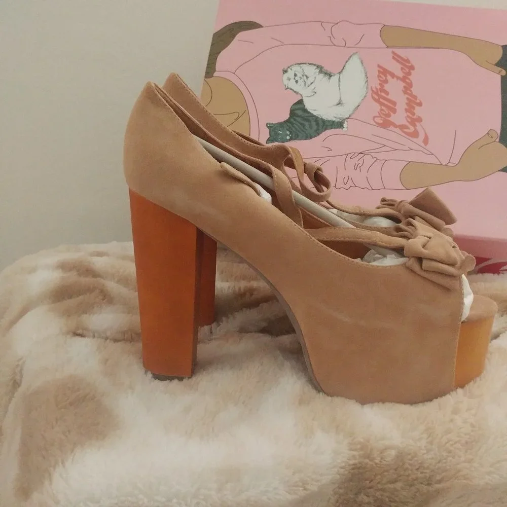 Jeffrey Campbell Foxy Luanne Beige Size 40 NIB
